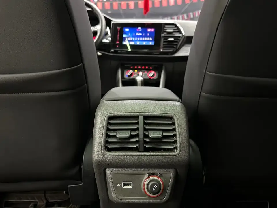 Jetta VS7
