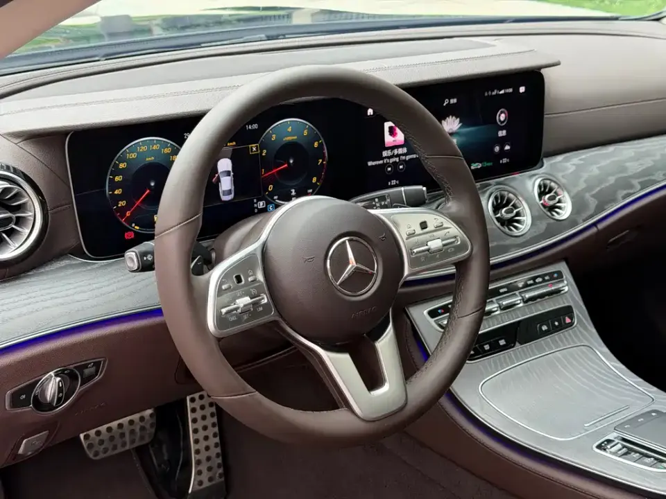 Mercedes-Benz CLS