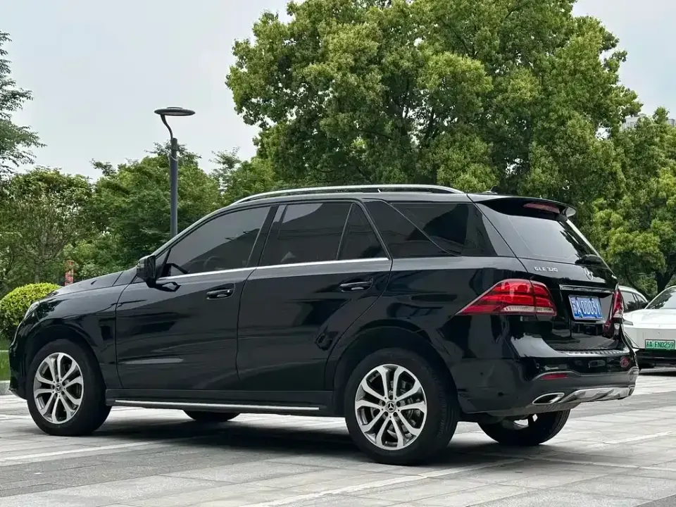 Mercedes-Benz GLE (Import)