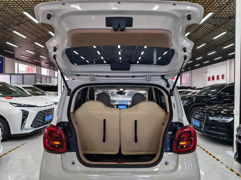 Wuling MINIEV