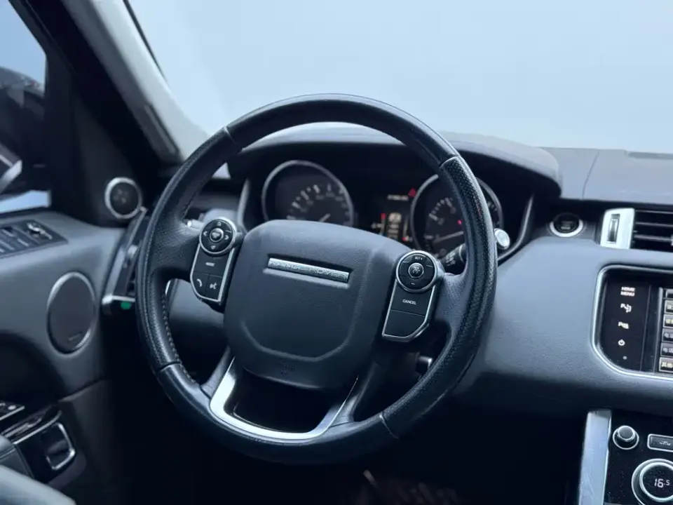 Land Rover Sport