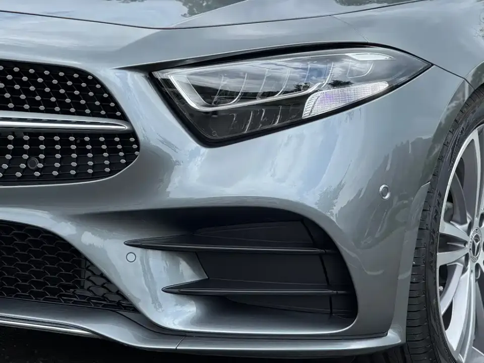 Mercedes-Benz CLS