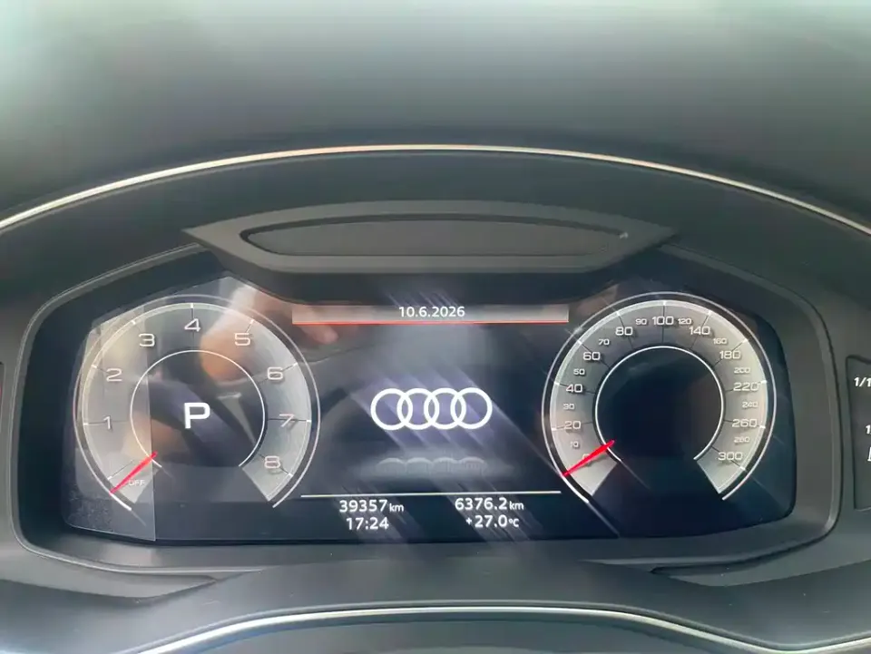 Audi A7L