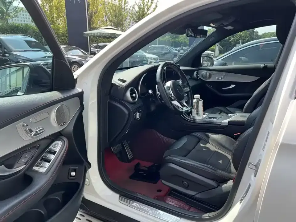 Mercedes-Benz GLC AMG