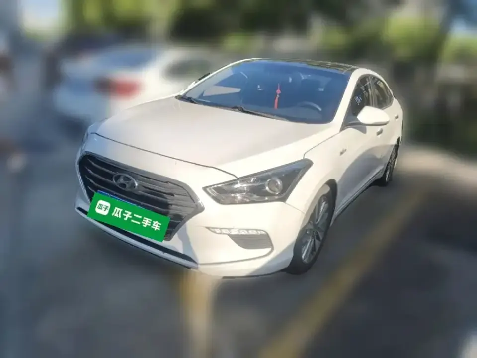 Hyundai Mistra
