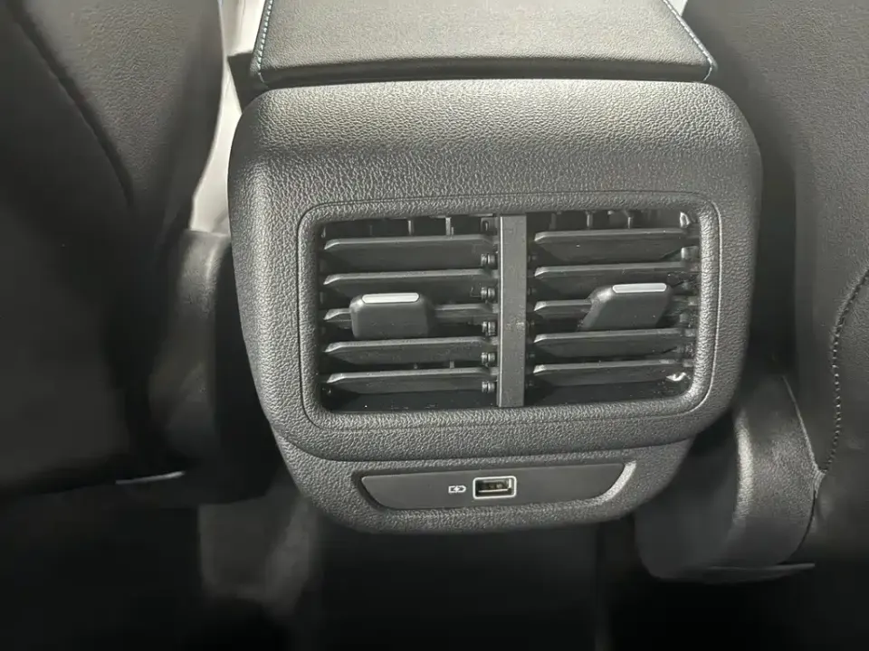 Jetta VS5