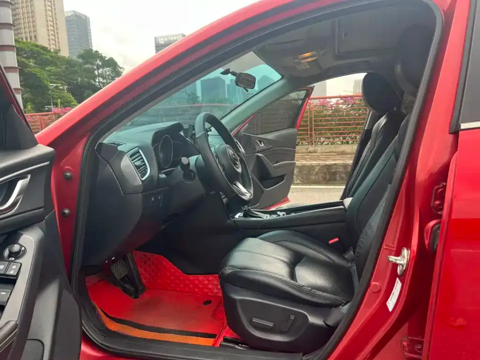 Mazda 3 Axela