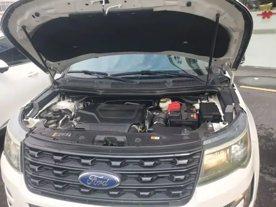 Ford Explorer (Import)