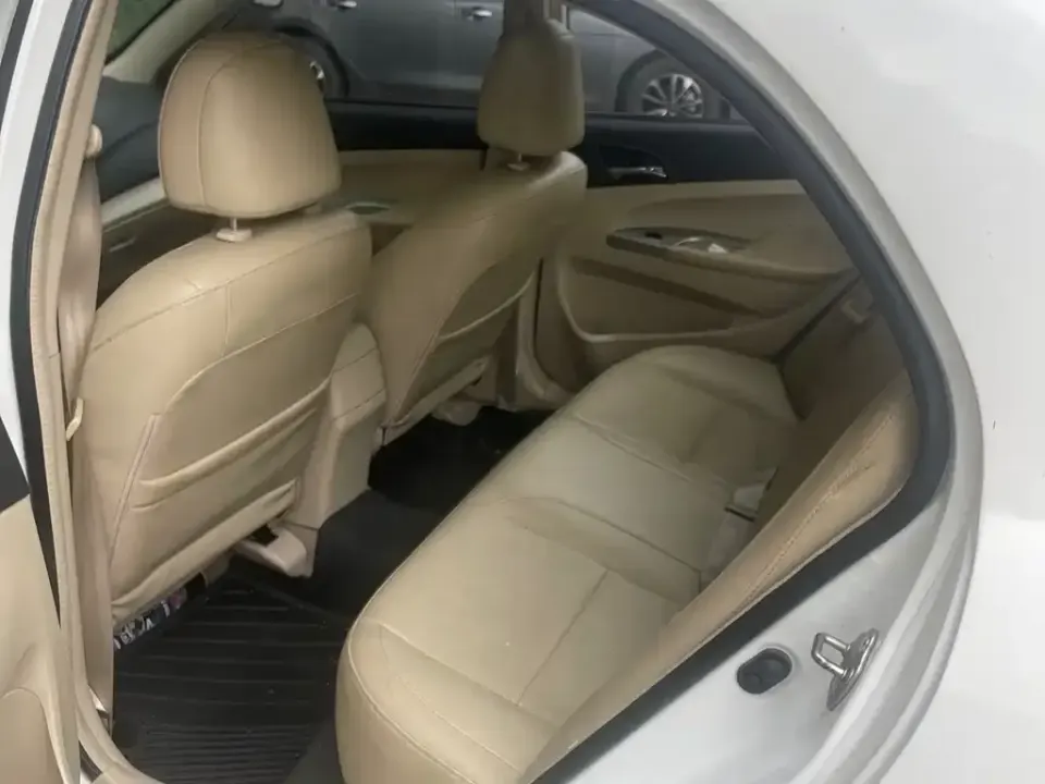 BYD F3