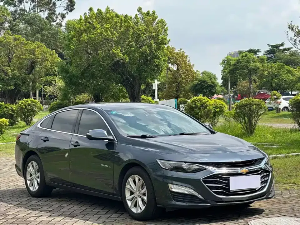Chevrolet Malibu XL