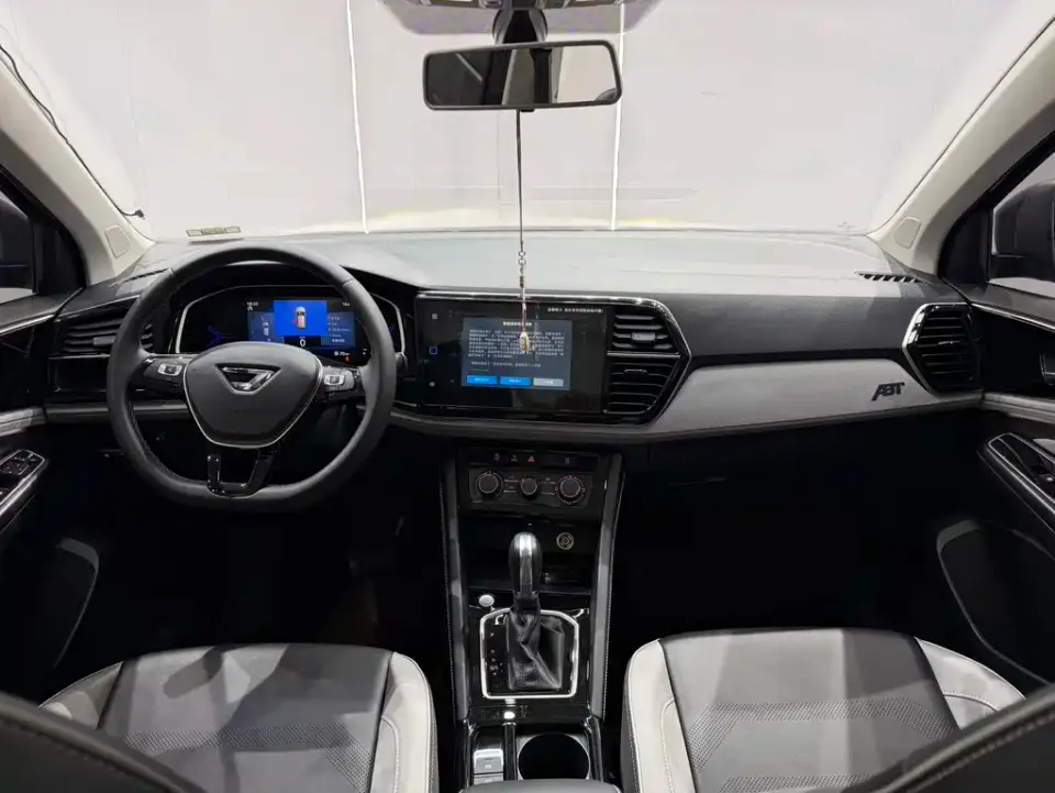 Jetta VS7