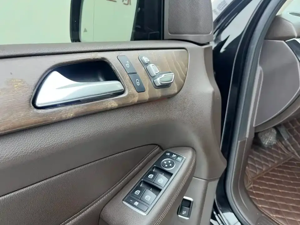 Mercedes-Benz GLE (Import)