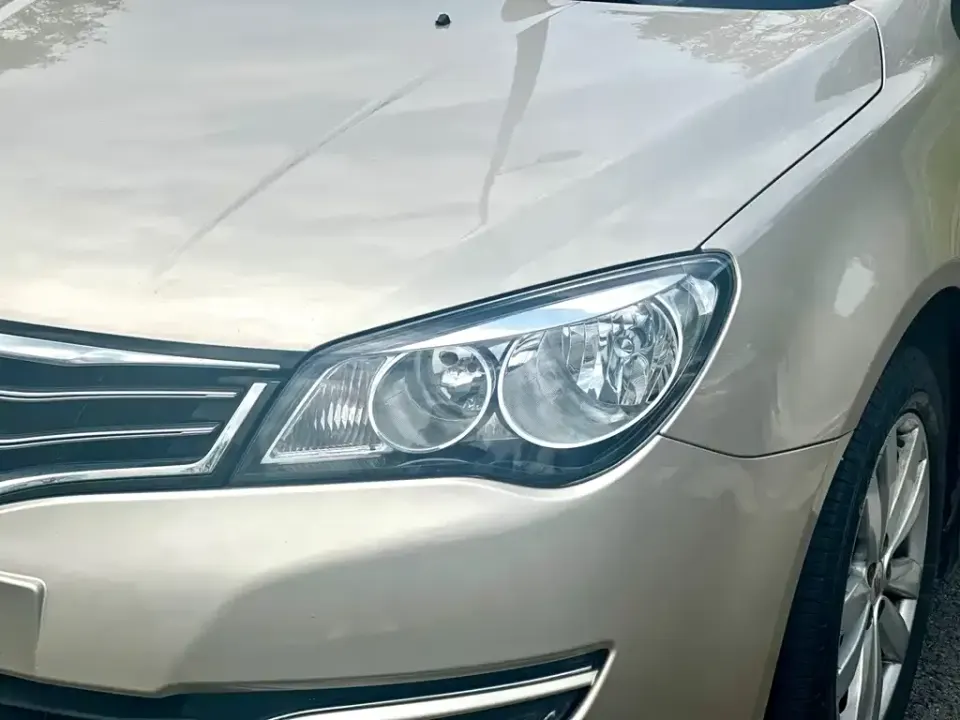 Roewe 350