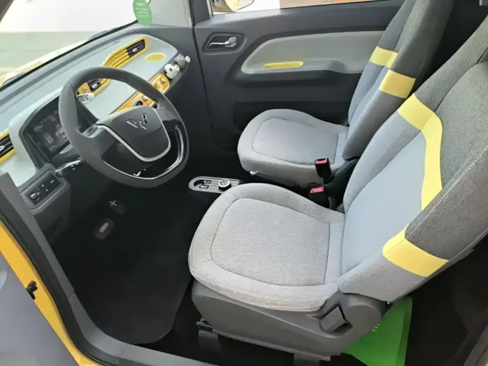 Wuling MINIEV