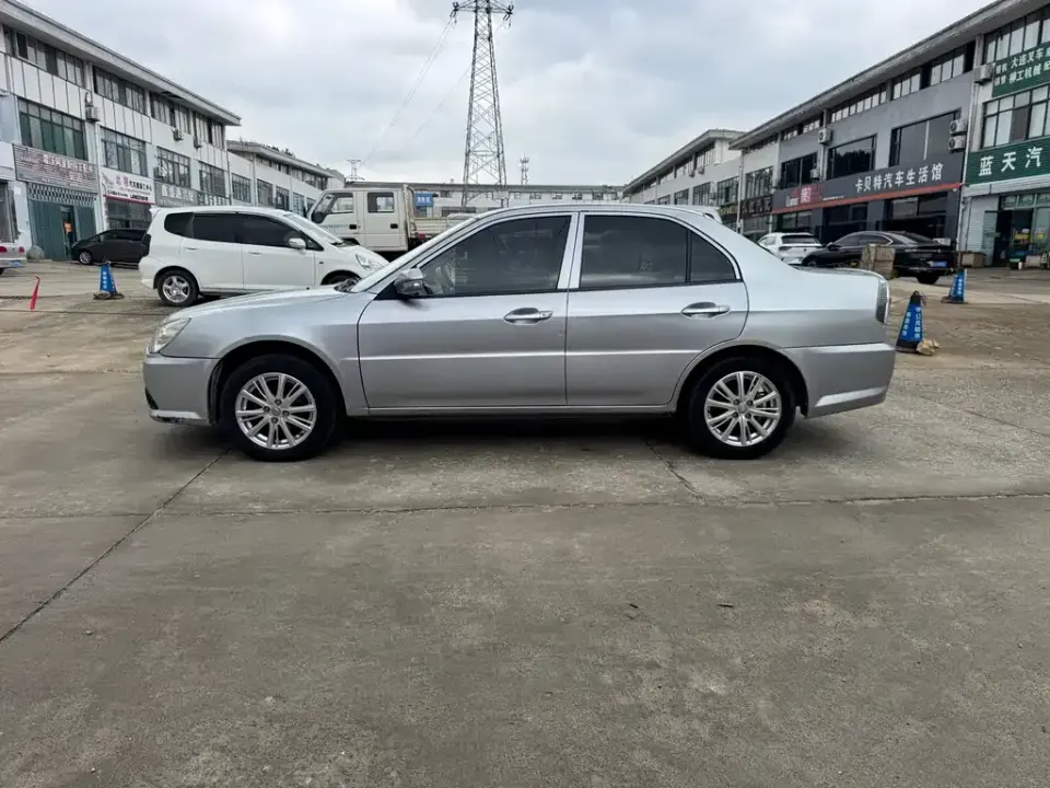 Soueast V3 Lingyue