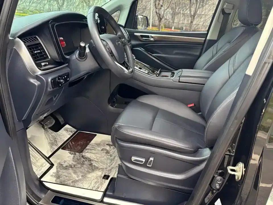 GAC Trumpchi M8