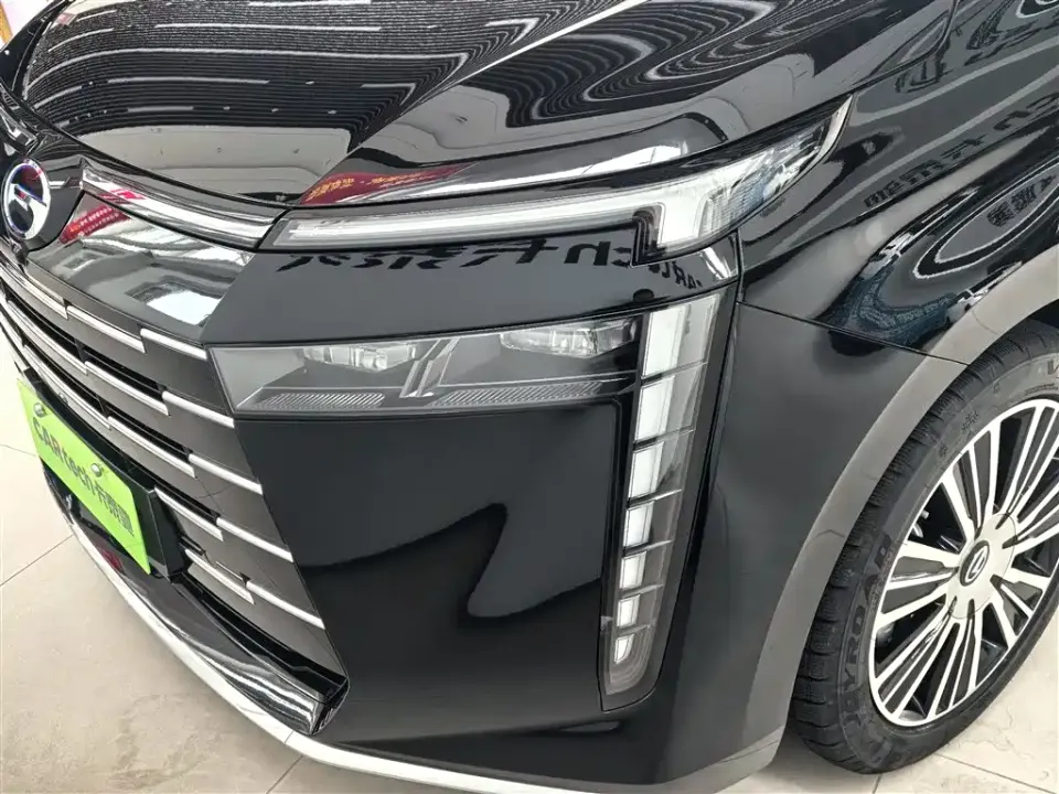 GAC Trumpchi E8 PHEV