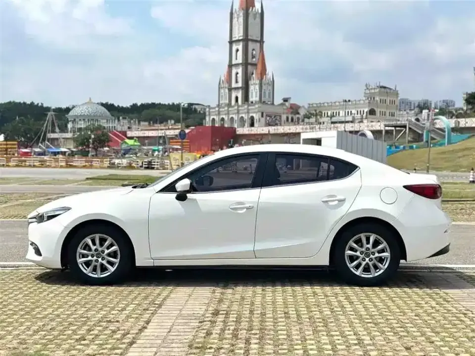 Mazda 3 Axela