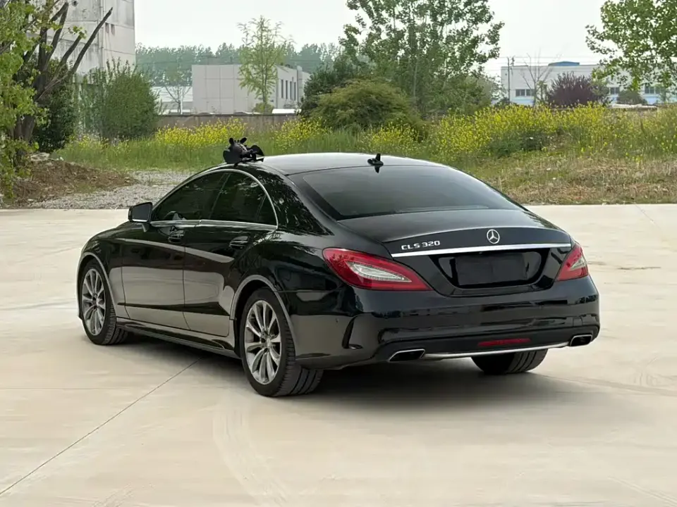 Mercedes-Benz CLS