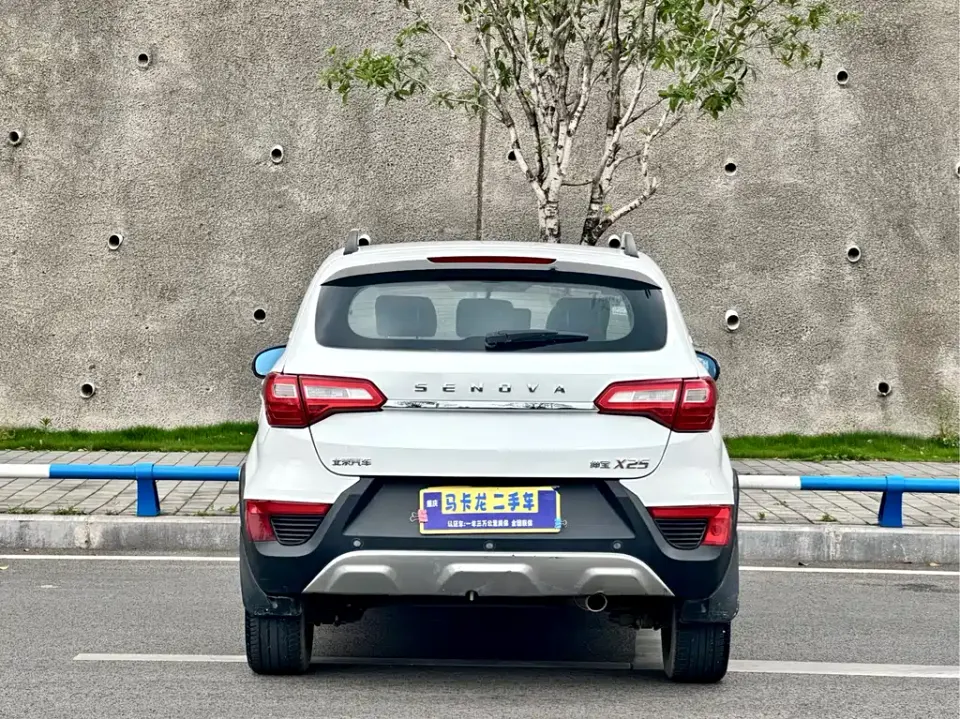 BAIC Senova X25