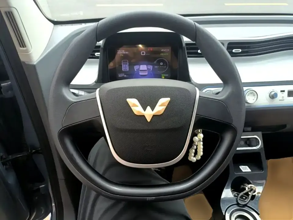 Wuling MINIEV