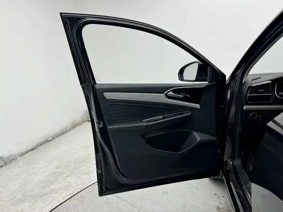 Jetta VS5