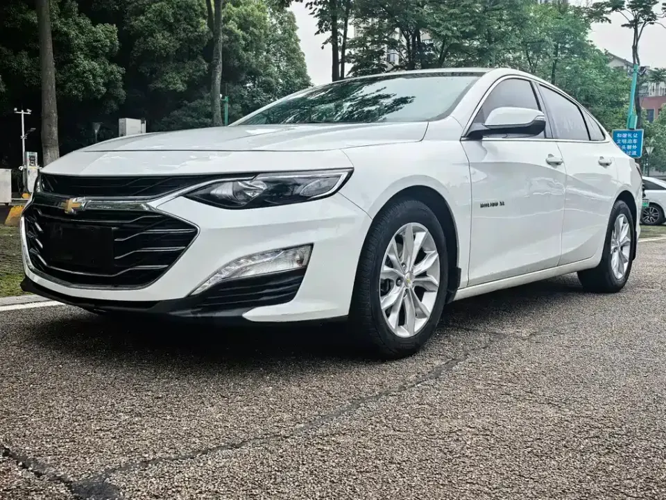 Chevrolet Malibu XL