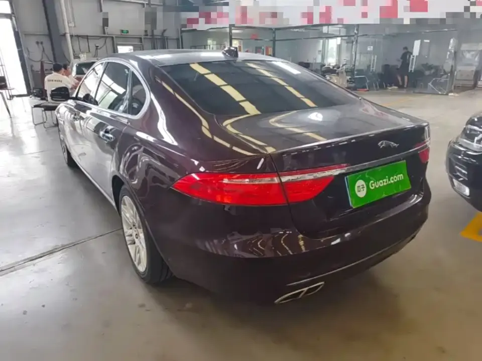 Jaguar XFL