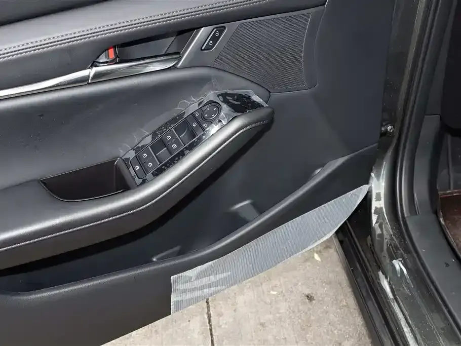 Mazda 3 Axela