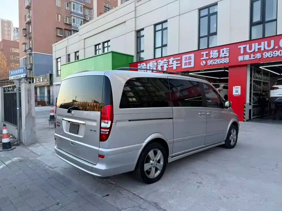 Mercedes-Benz Viano