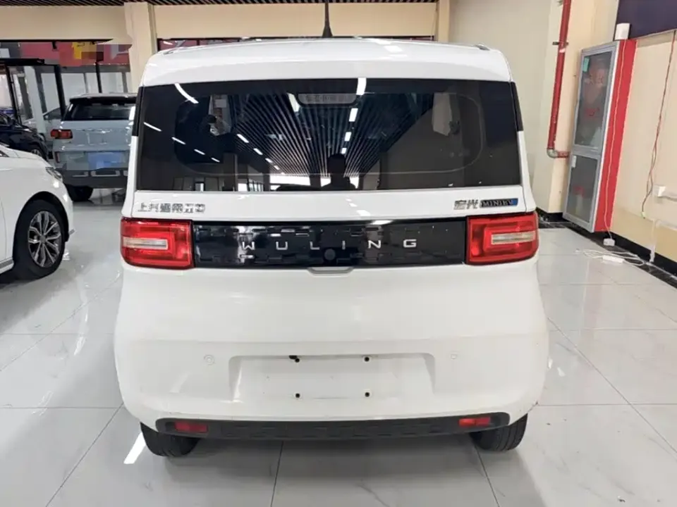 Wuling MINIEV