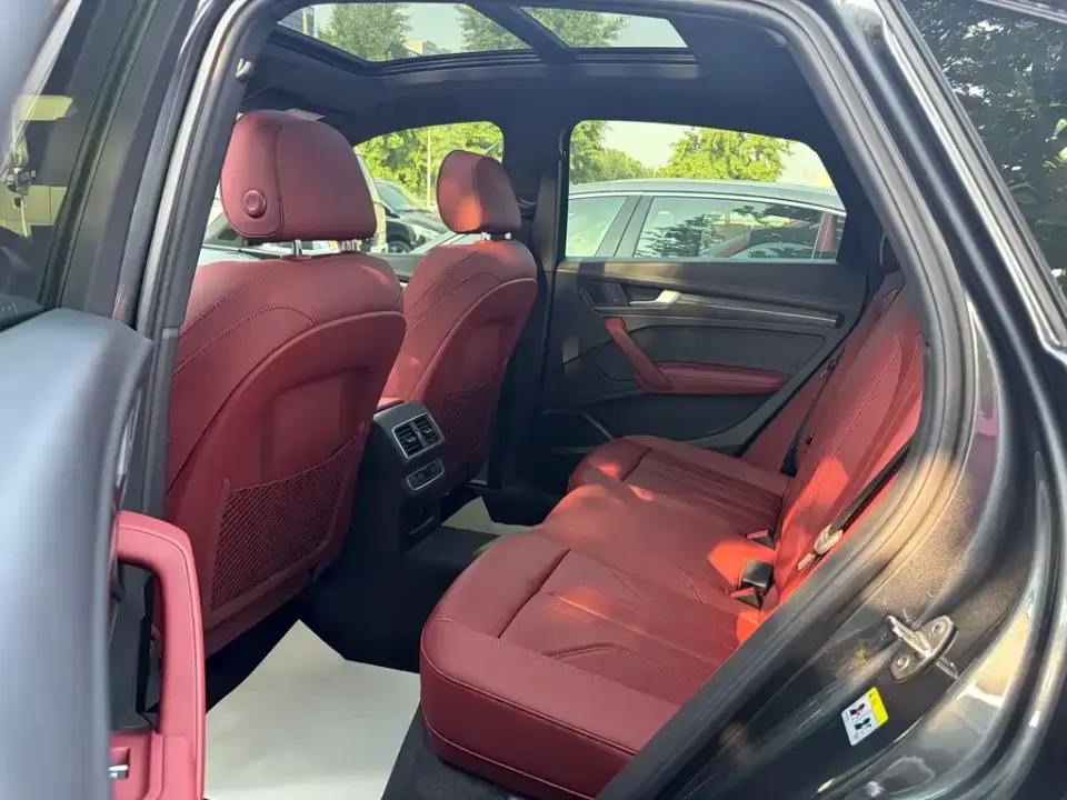 Audi Q5L Sportback