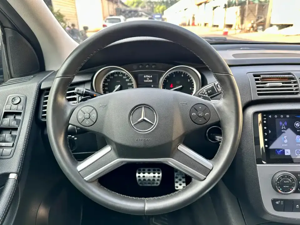 Mercedes-Benz R-Class