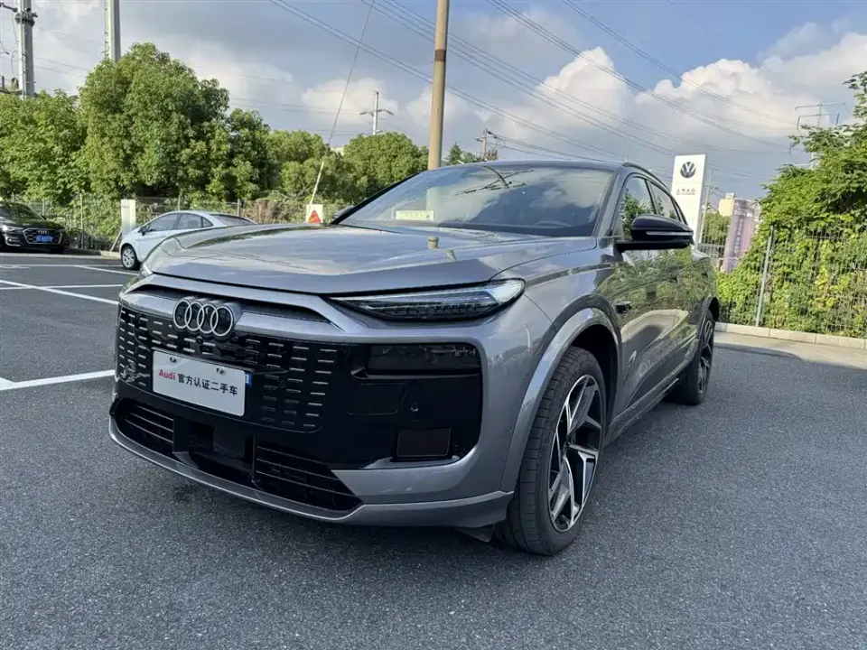 Audi Q6L e-tron