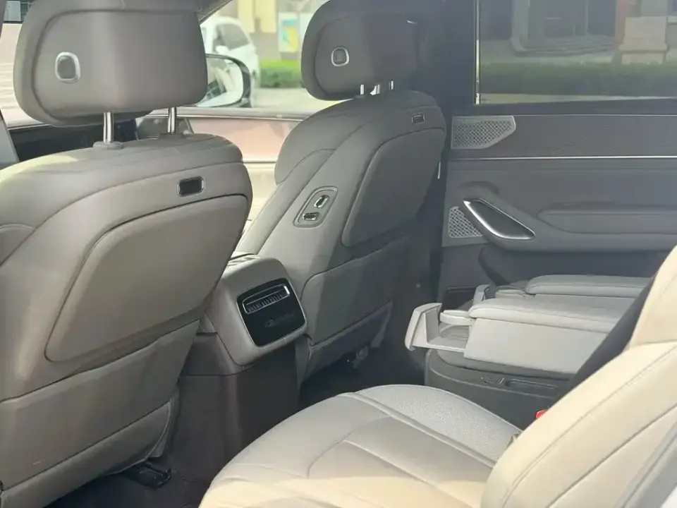 Denza Denza N9