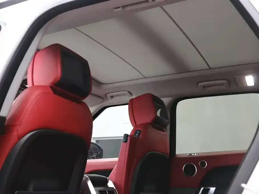 Land Rover Sport