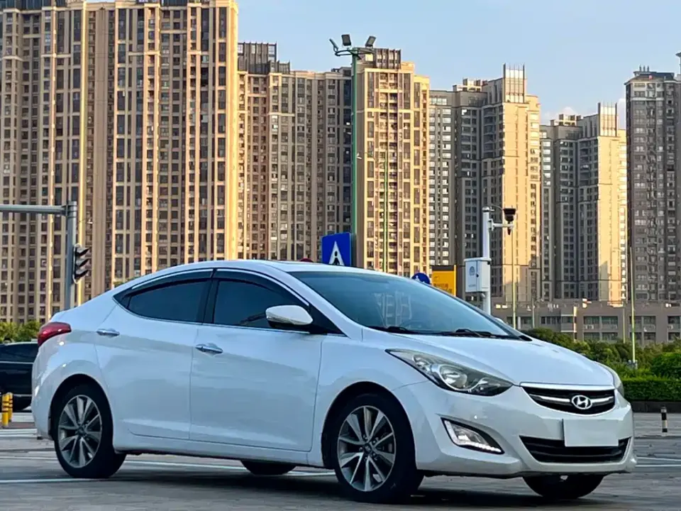 Hyundai Elantra Langdong