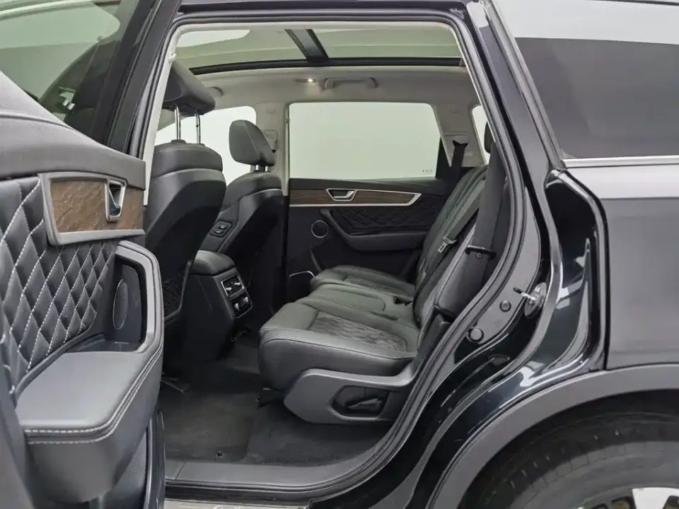 Hongqi Hongqi HS7