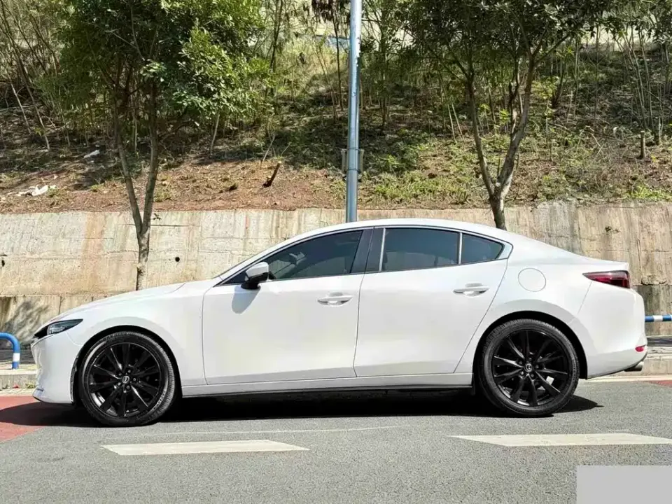 Mazda 3 Axela