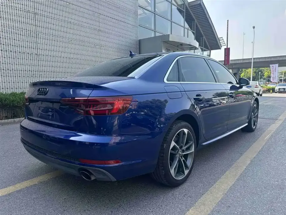 Audi A4L