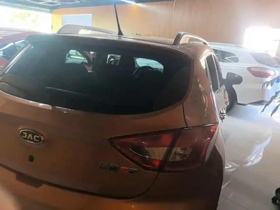 JAC Refine S2