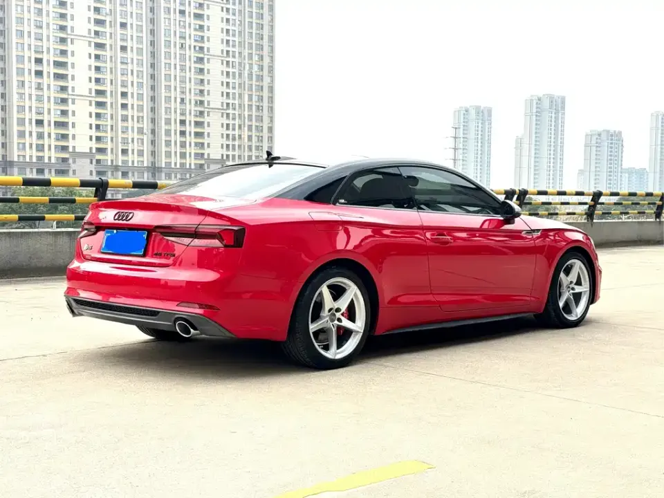 Audi A5 (Import)