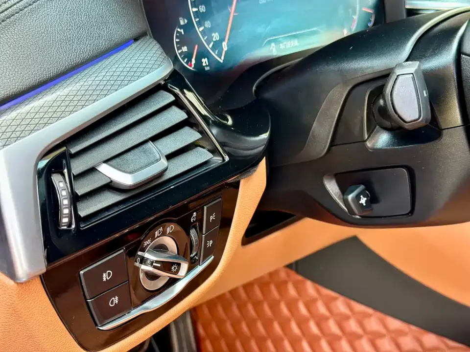 BMW 5 Series (Import)