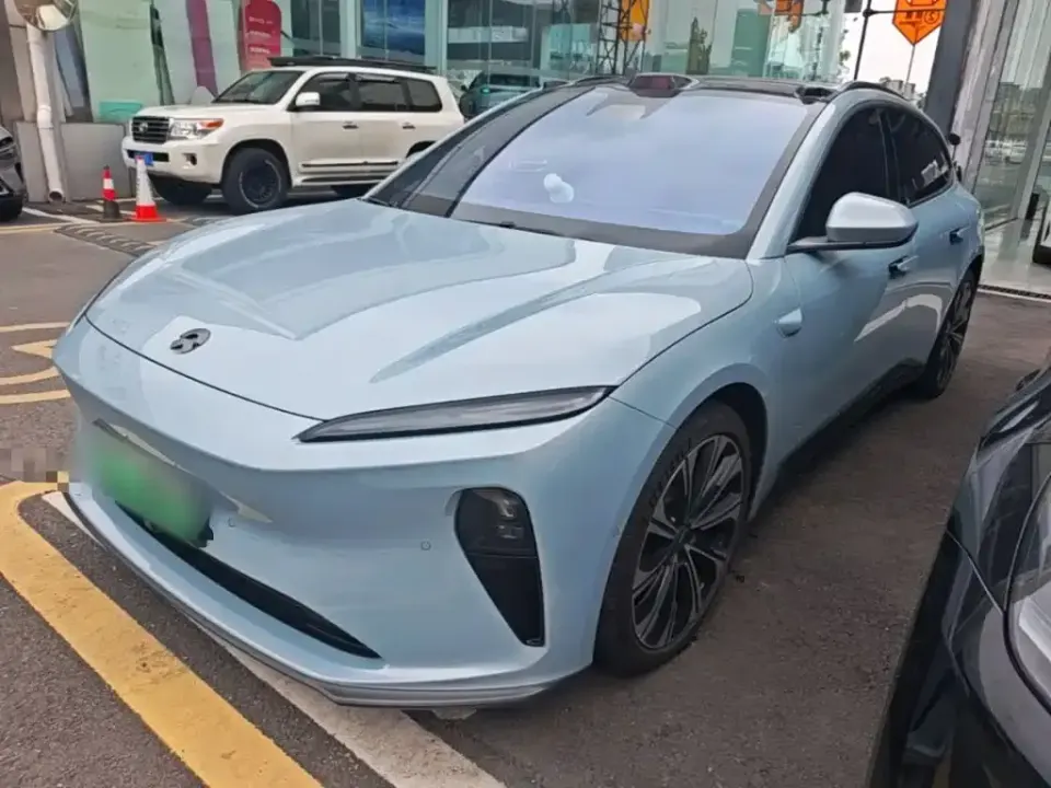 Nio ET5T