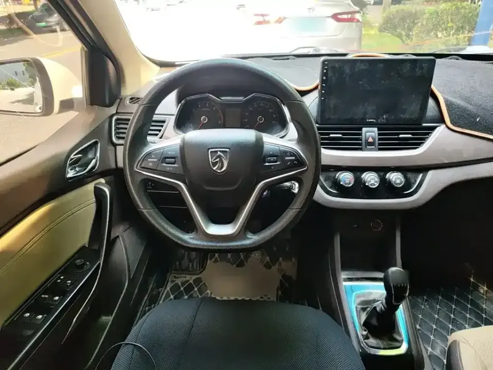 Baojun 310W