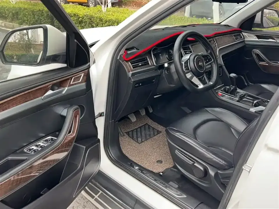 Zotye X7