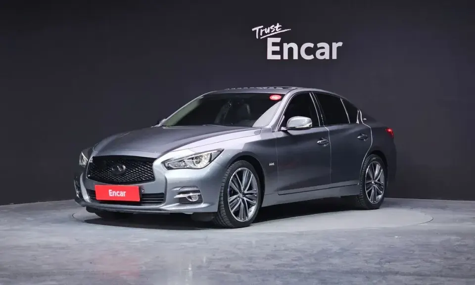 Infiniti Q50