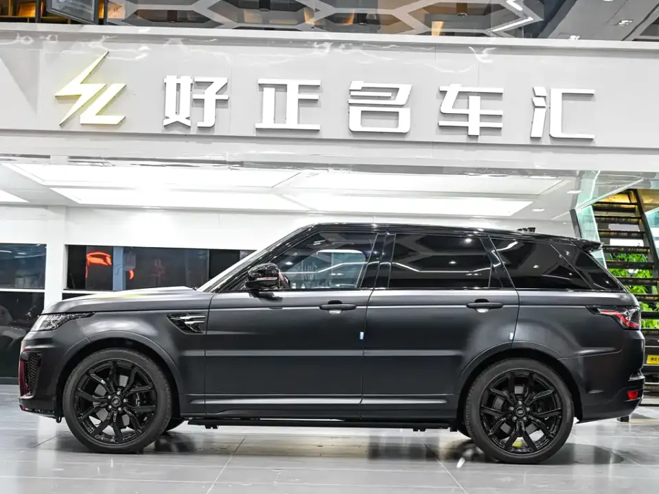 Land Rover Sport