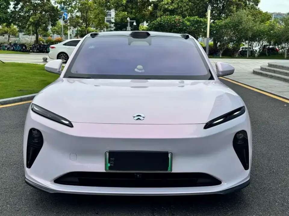Nio ET5T