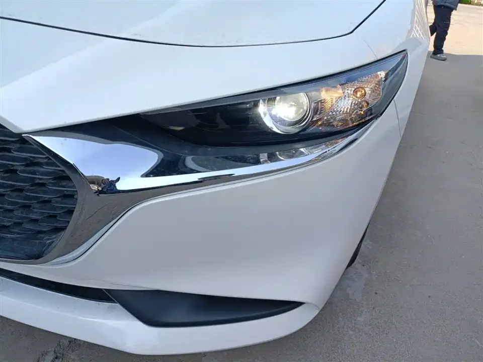 Mazda 3 Axela
